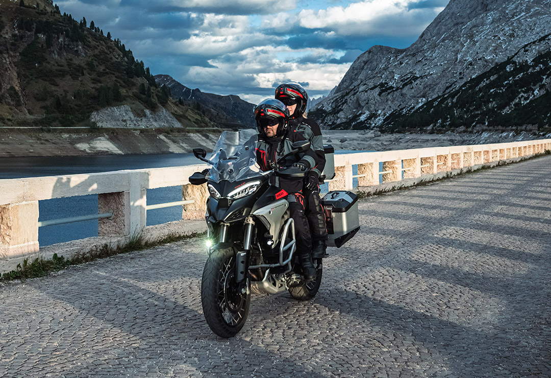 Ducati - Multistrada V4 Rally