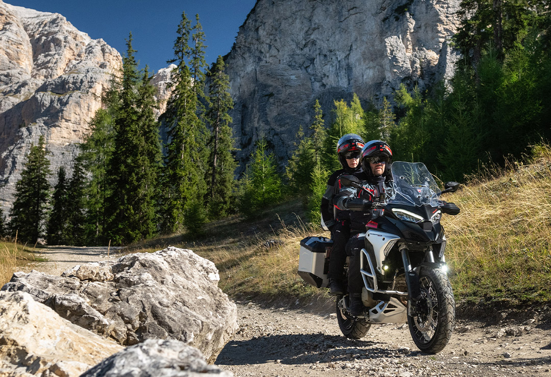 Ducati - Multistrada V4 Rally