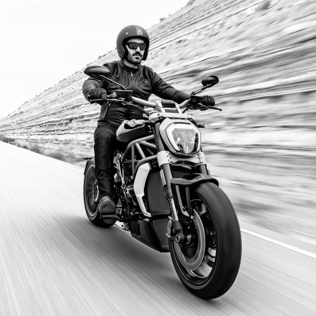 XDiavel S